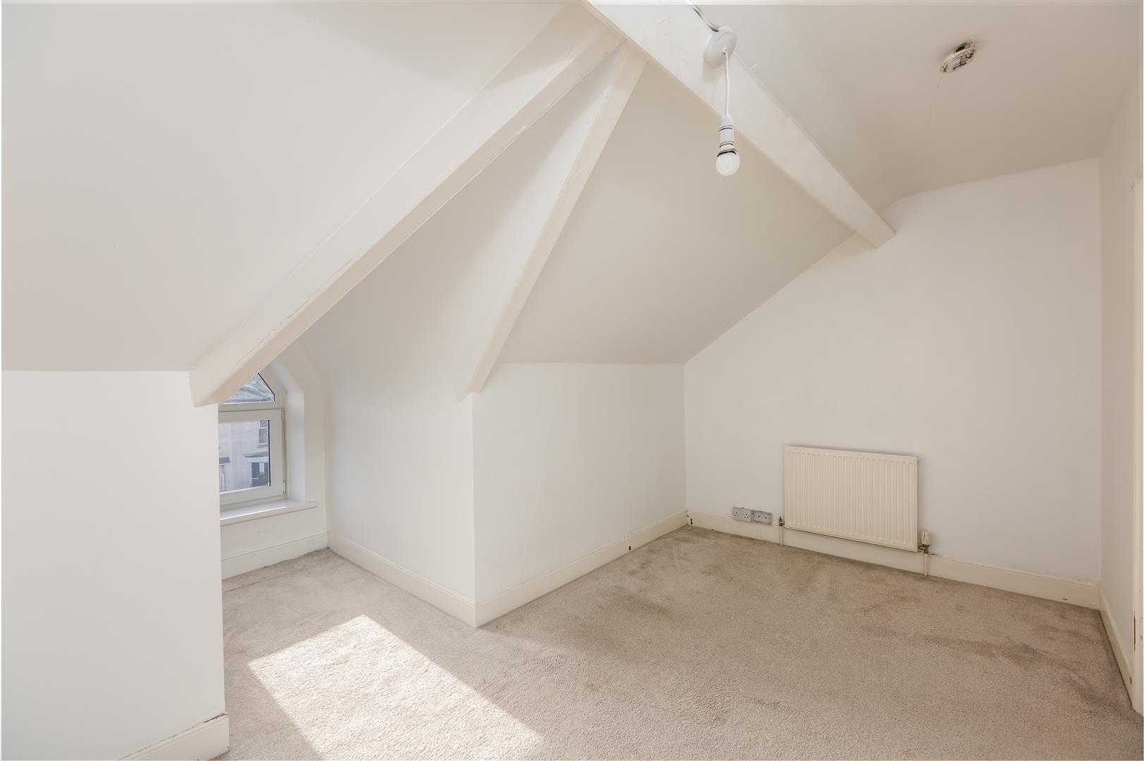 Queen Victoria Road, Llanelli, SA15 2TL